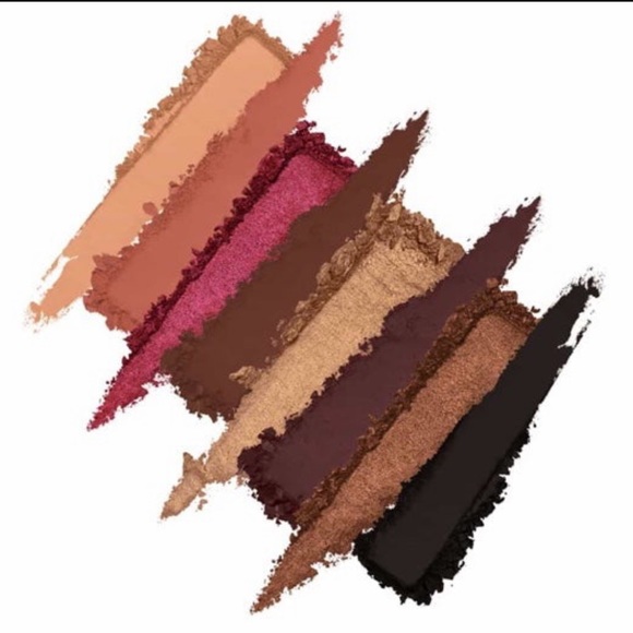 New New TOO FACED Secret Santa Limited-Edition Eye Shadow Palette - Picture 6 of 12